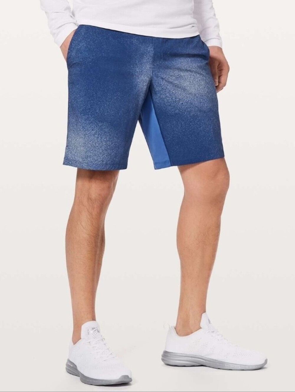 Lululemon T.H.E. Short Mens Medium Blue 9" Lightweight